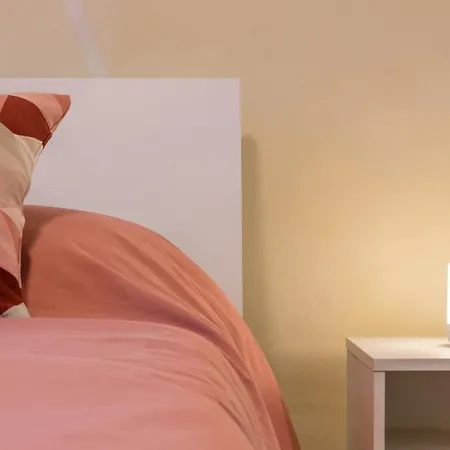 招待所 Domus Color