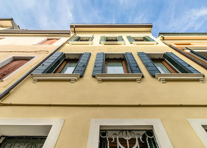 Domus Color Gasthuis 3*