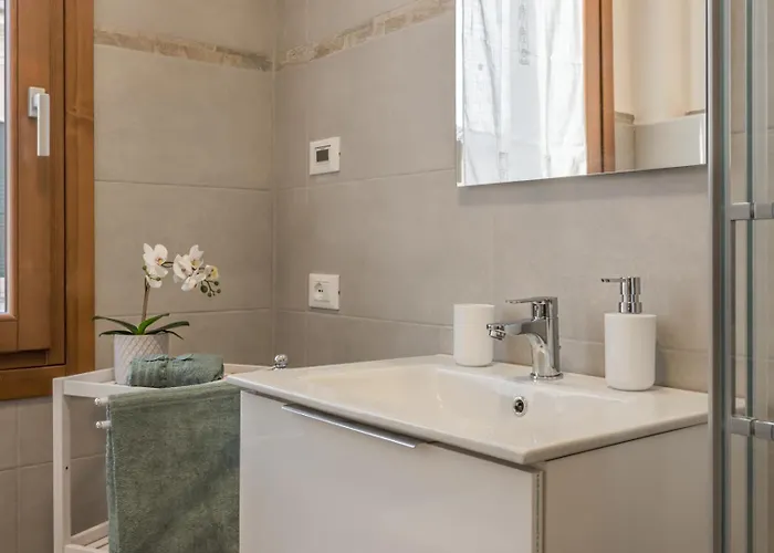 Domus Color ゲストハウス