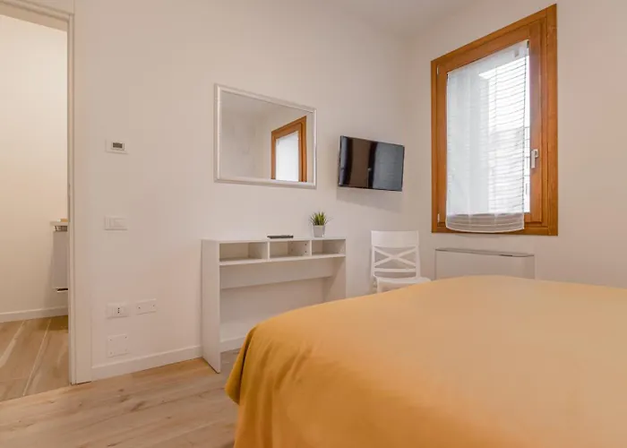 Domus Color 3*