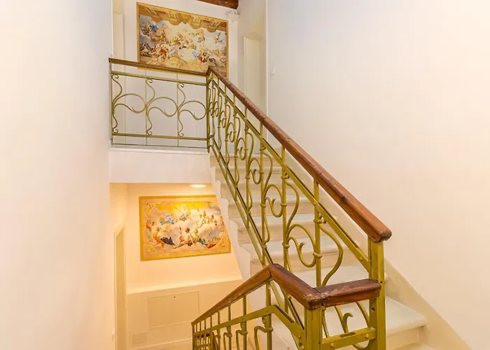 ゲストハウス Domus Color