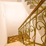 Πανσιόν Domus Color 3*