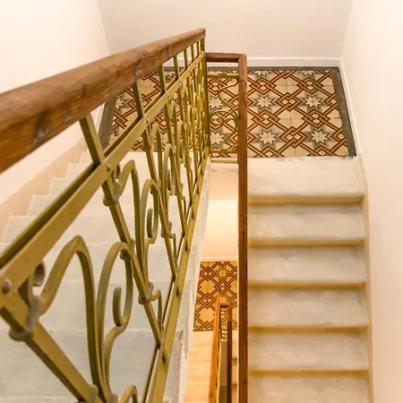 Domus Color 3*