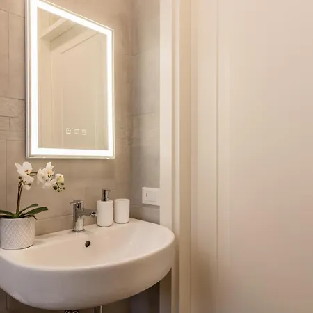 Domus Color 3* بادوفا