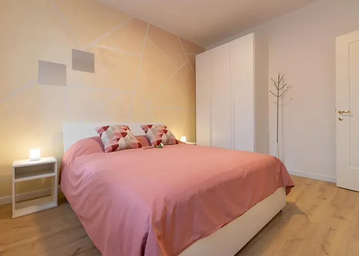 Domus Color 3* Padova